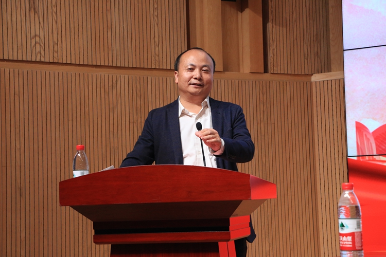 1789003839638088430.jpg 贾锋3.jpg