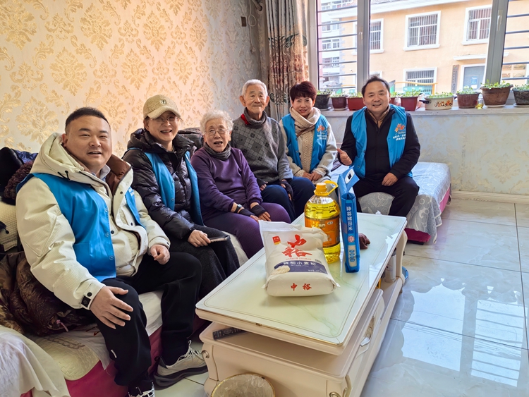 秦皇岛民进青年志愿者服务队2.jpg