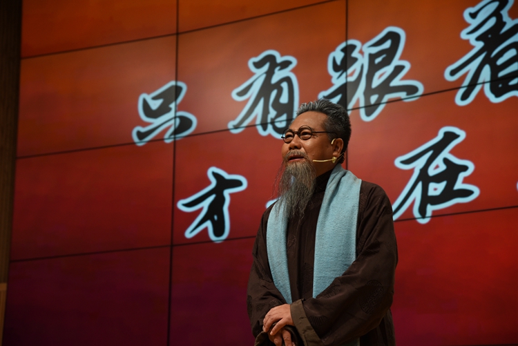1792025675575023264.jpg 谢峰1.jpg